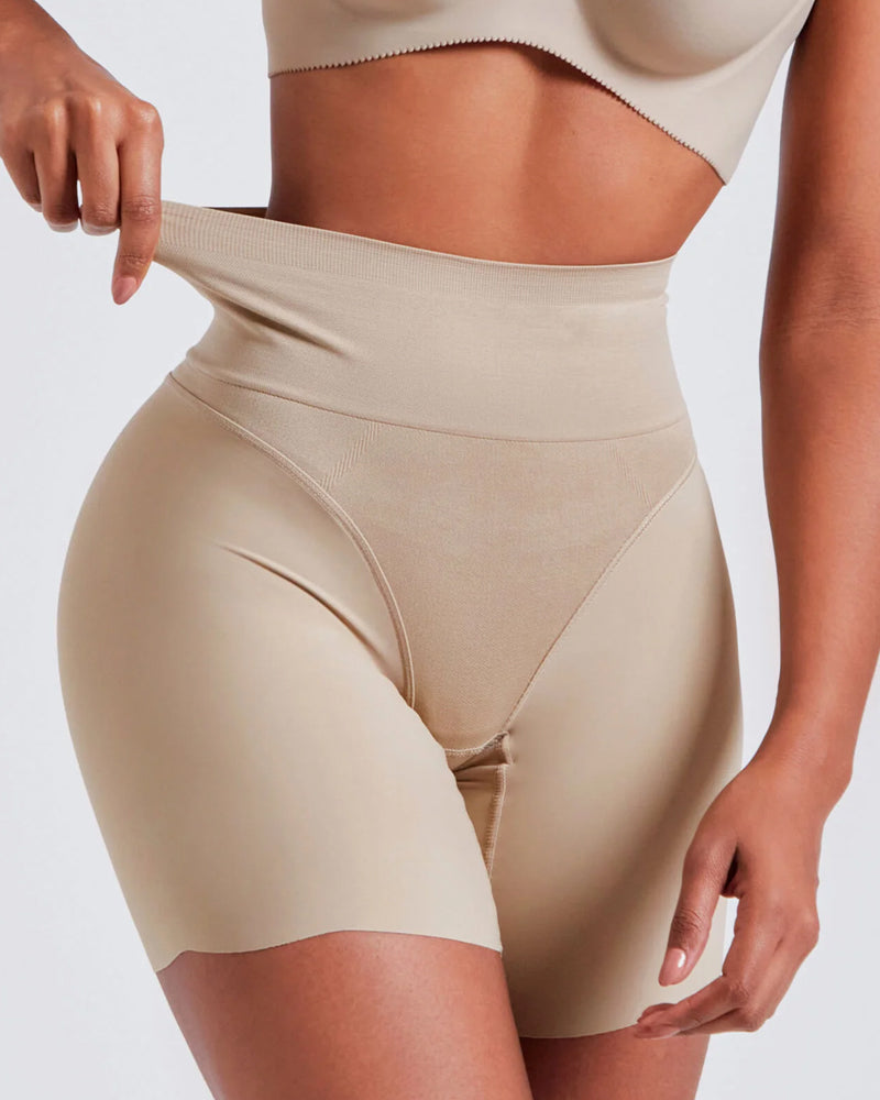 Shaping shorts that slim Zaprada's waist.