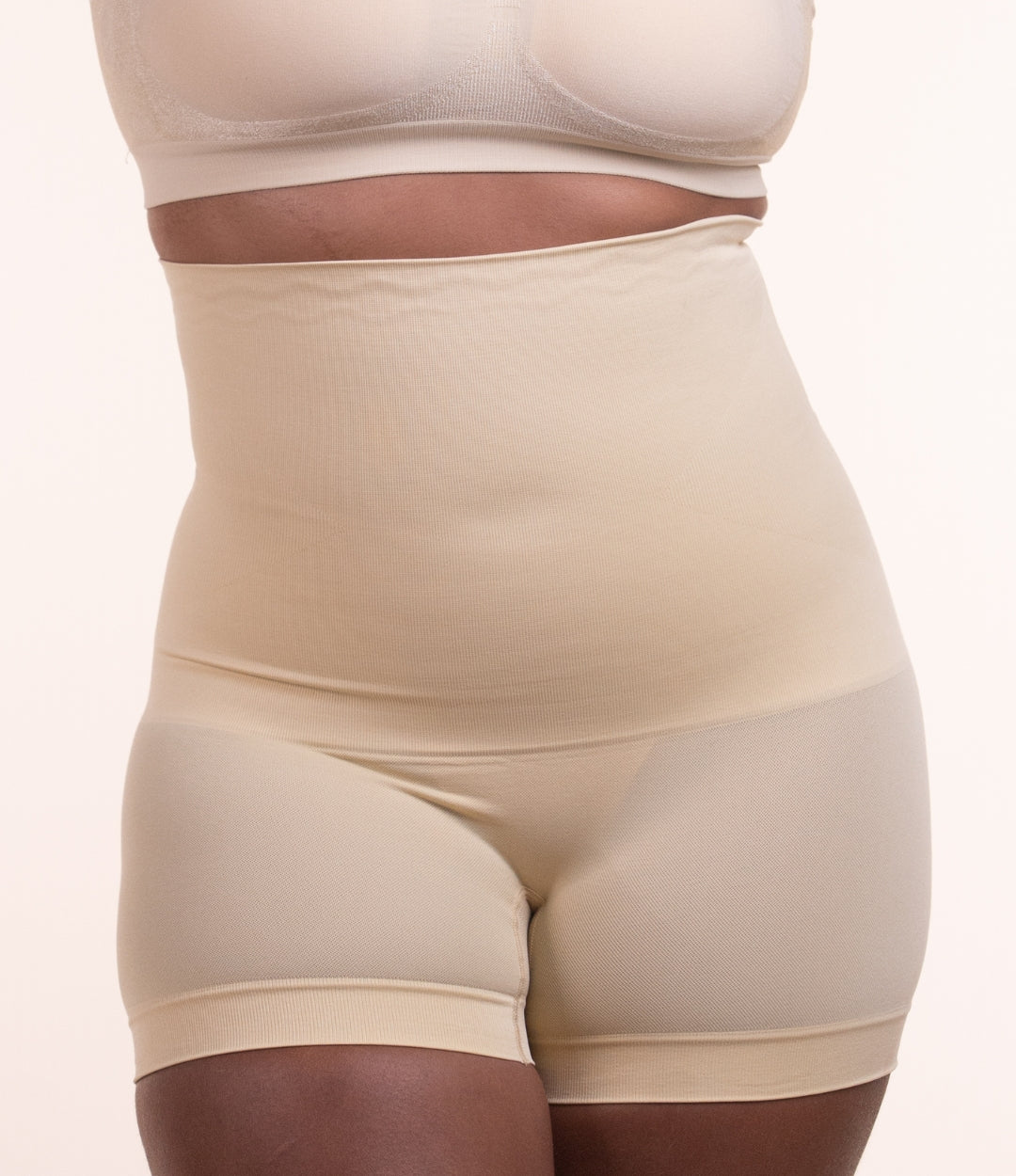 Culotte corto de talle alto Tiny Shaper