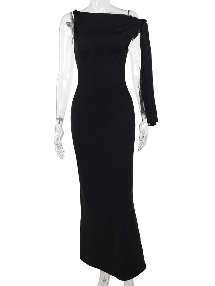 Zaprada long, form-fitting, one-shoulder, sleeveless, elegant evening dress for women