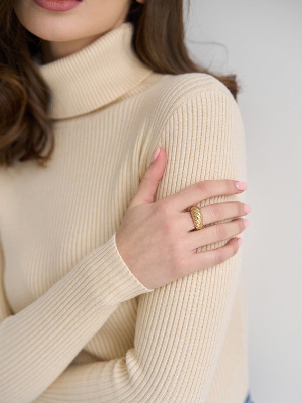 Cotton ribbed knit sweater - Everyday elegance and comfort